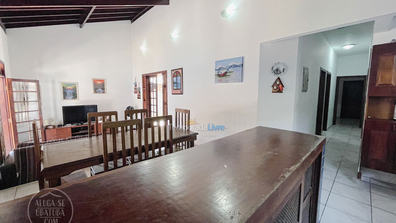 Casa para alquiler de vacaciones em Ubatuba (Enseada)