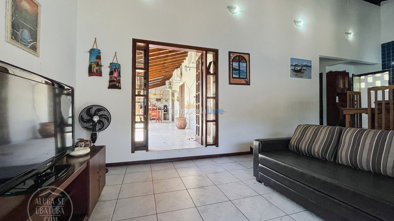 Casa para aluguel de temporada em Ubatuba (Enseada)