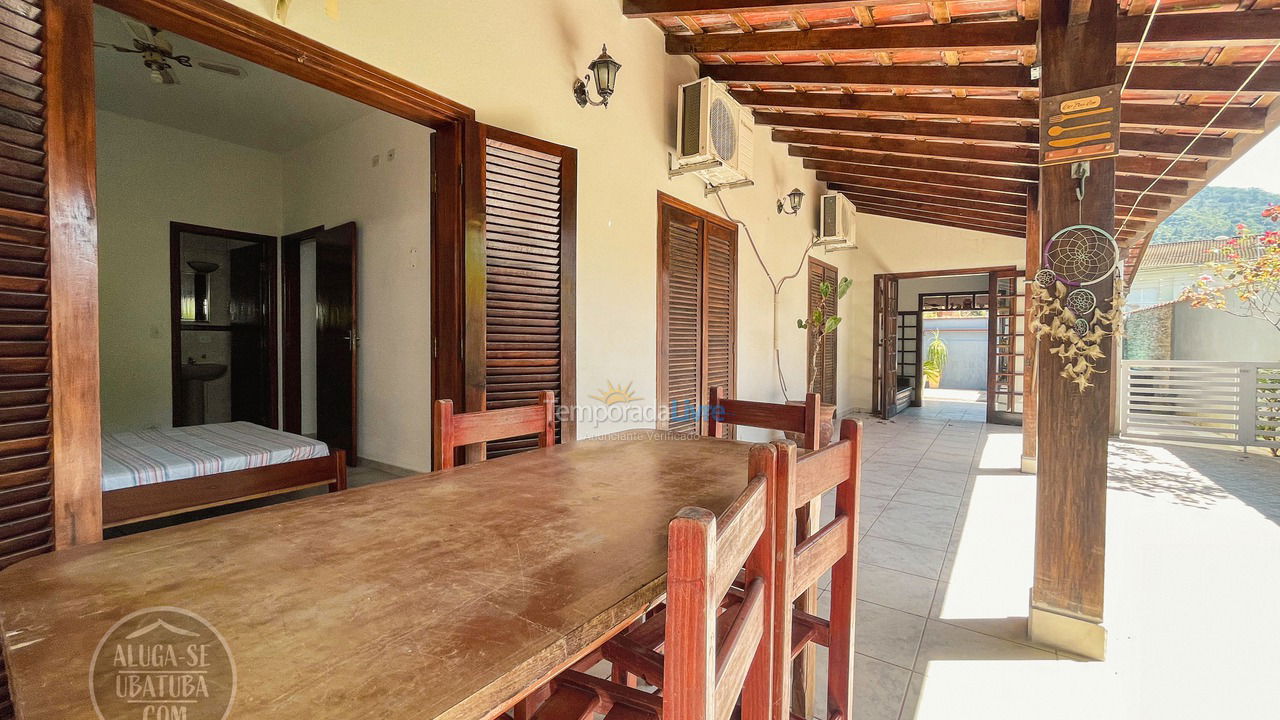 Casa para alquiler de vacaciones em Ubatuba (Enseada)