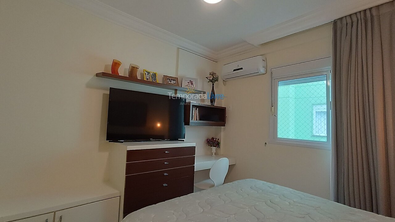 Apartamento para aluguel de temporada em Itapema (Meia Praia)