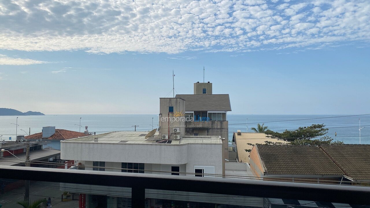 Apartamento para aluguel de temporada em Bombinhas (Praia de Bombas)