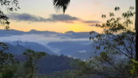 🌄 Refuge in the Middle of Nature Site with Swimming Pool and Panoramic View 🌿