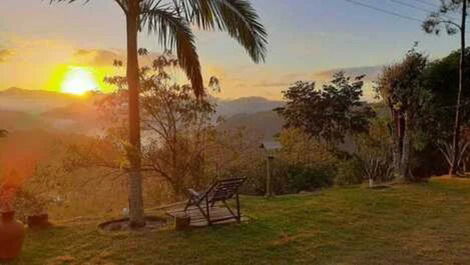 🌄 Refuge in the Middle of Nature Site with Swimming Pool and Panoramic View 🌿