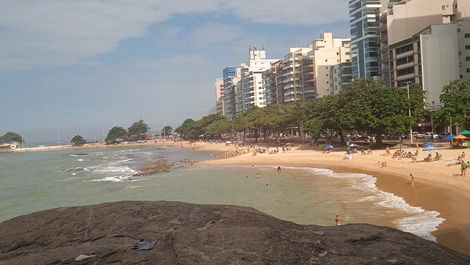 Próximo a praia das castanheiras e todo comércio