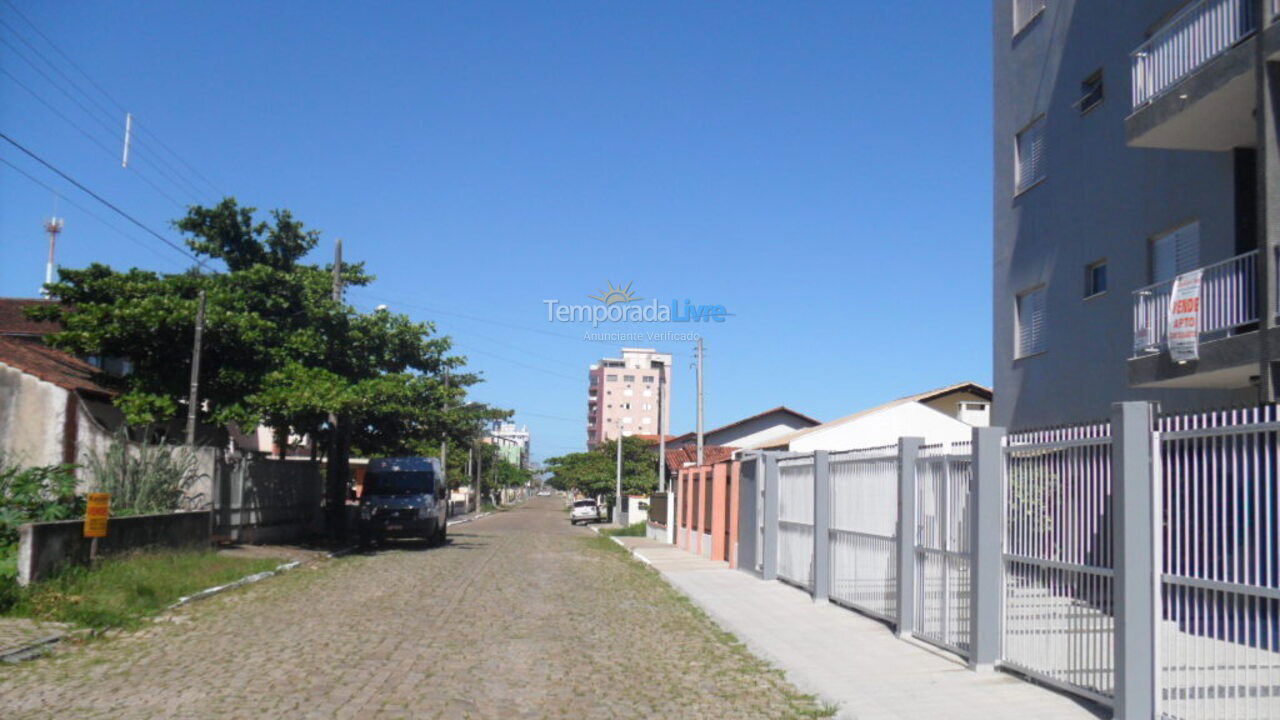 Apartamento para aluguel de temporada em São Francisco do Sul (Enseada)