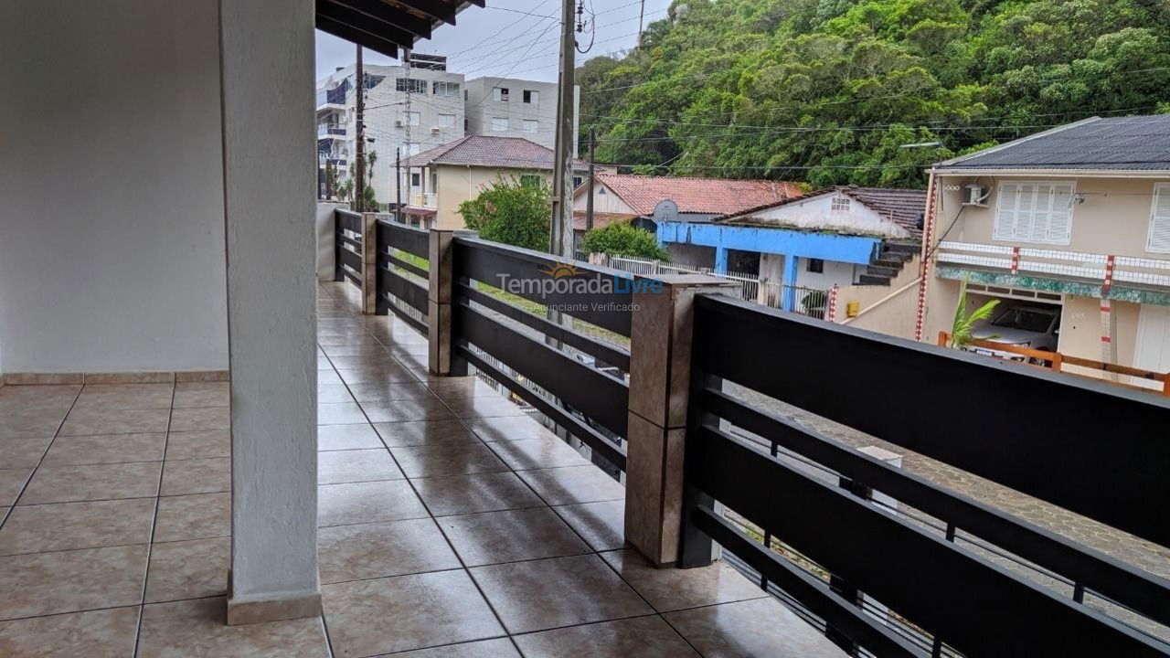 House for vacation rental in São Francisco do Sul (Prainha)