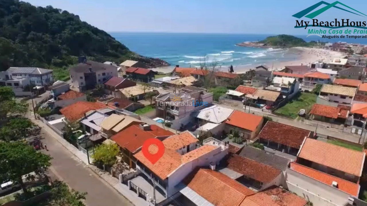 House for vacation rental in São Francisco do Sul (Prainha)