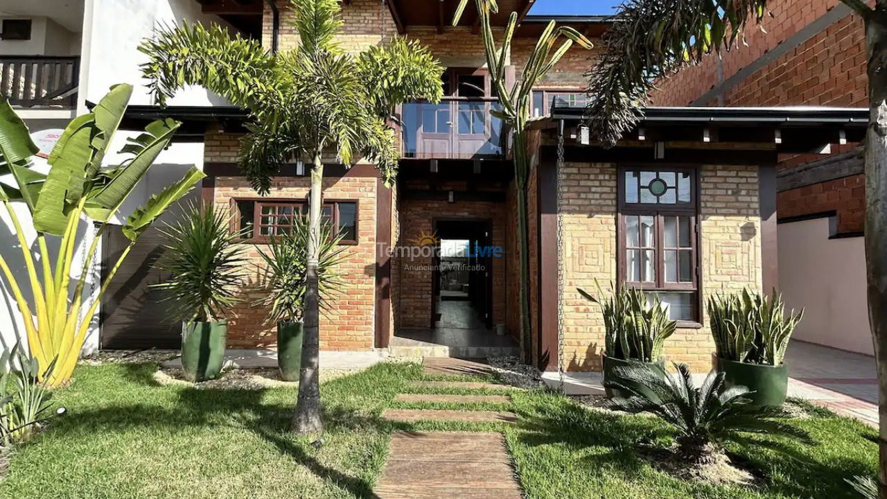 House for vacation rental in São Francisco do Sul (Prainha)