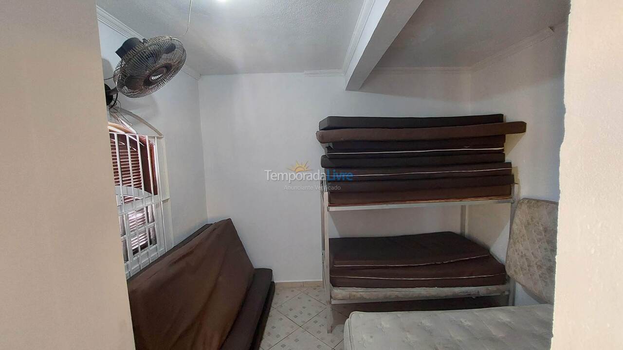 House for vacation rental in Itanhaém (Balneário Gaivotas)