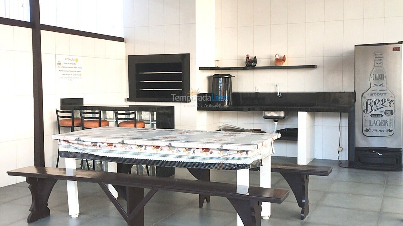 Casa para aluguel de temporada em Florianopolis (Canasvieiras)