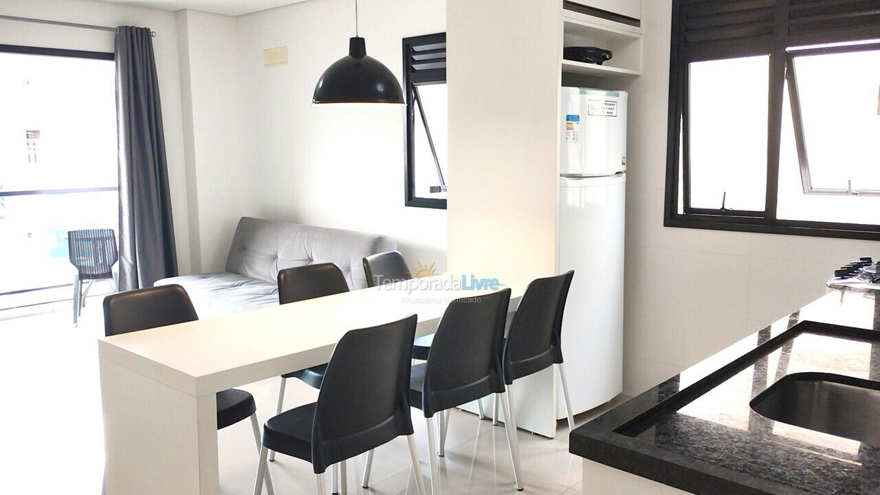 Apartamento para aluguel de temporada em Florianopolis (Canasvieiras)