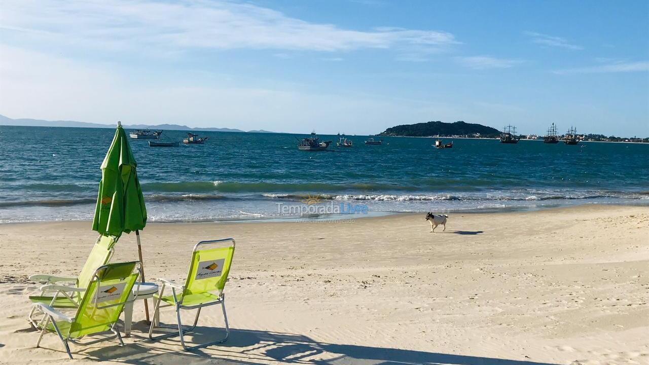 Apartamento para aluguel de temporada em Florianópolis (Cachoeira do Bom Jesus)