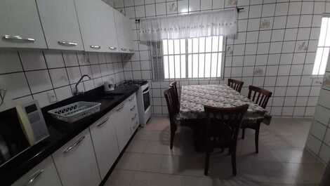 APARTAMENTO 11 / 2 DORMIT.+AR COND/TV A CABO/WI-FI-