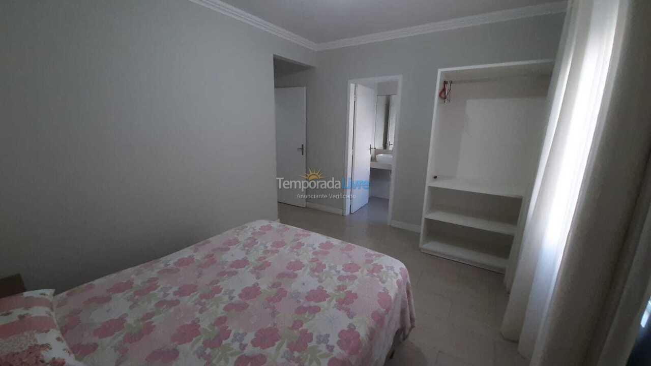 Apartamento para aluguel de temporada em Balneário Camboriú (Praia Central)