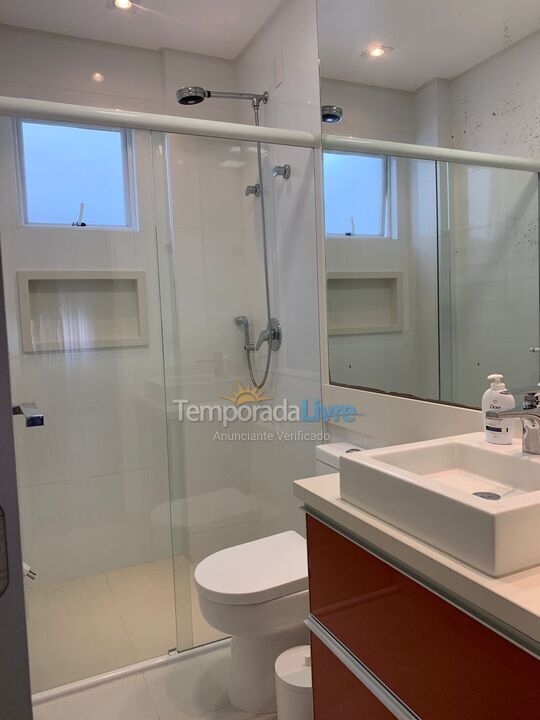 Apartamento para aluguel de temporada em Balneário Camboriú (Praia Central)