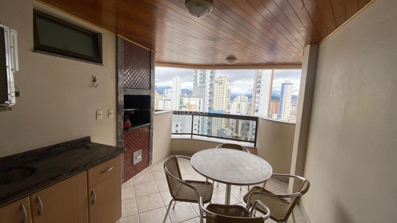 Apartamento para alquiler de vacaciones em Balneário Camboriú (Praia Central)