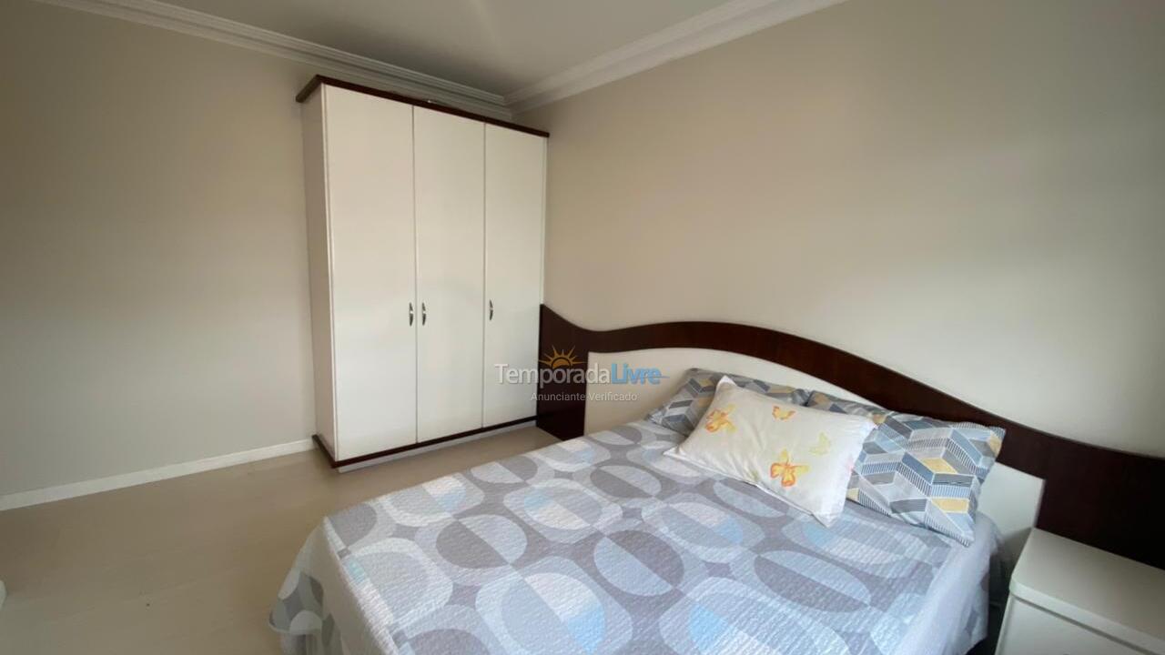 Apartamento para alquiler de vacaciones em Balneário Camboriú (Praia Central)