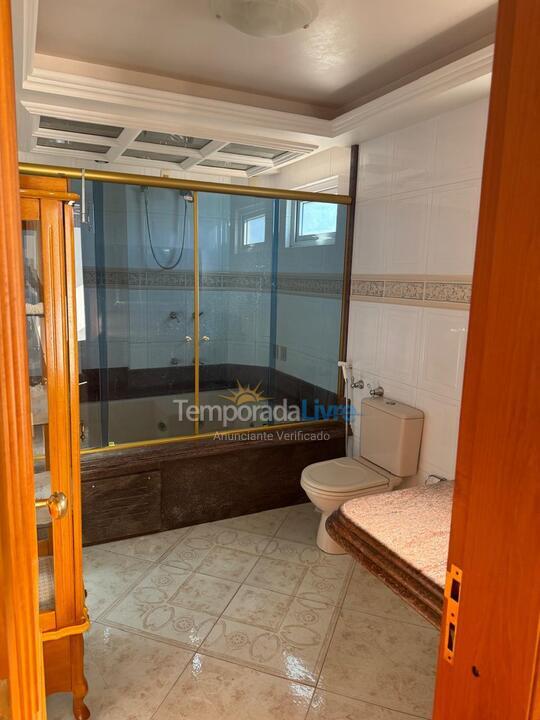 Apartment for vacation rental in Balneário Camboriú (Praia Central)