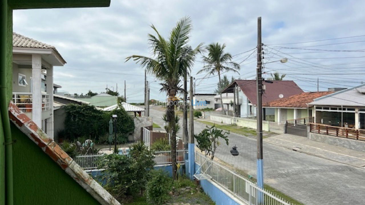 Casa para alquiler de vacaciones em São Francisco do Sul (Praia Grande)