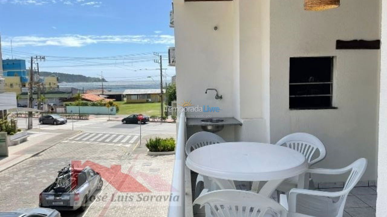 Apartamento para aluguel de temporada em Bombinhas (Praia de Bombas)