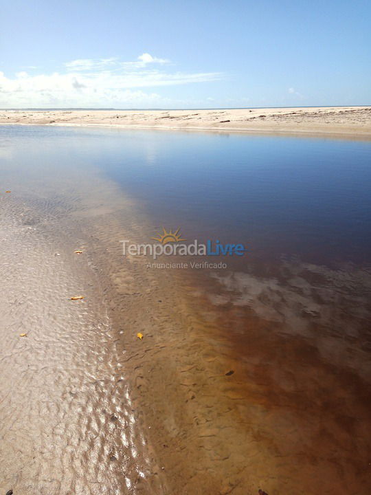 Apartamento para aluguel de temporada em Valença (Praia do Guaibim)