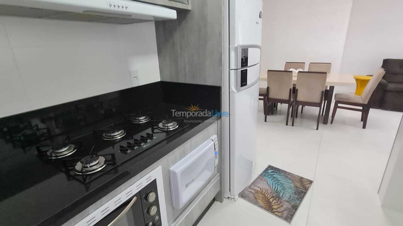 Apartment for vacation rental in Itapema (Meia Praia)