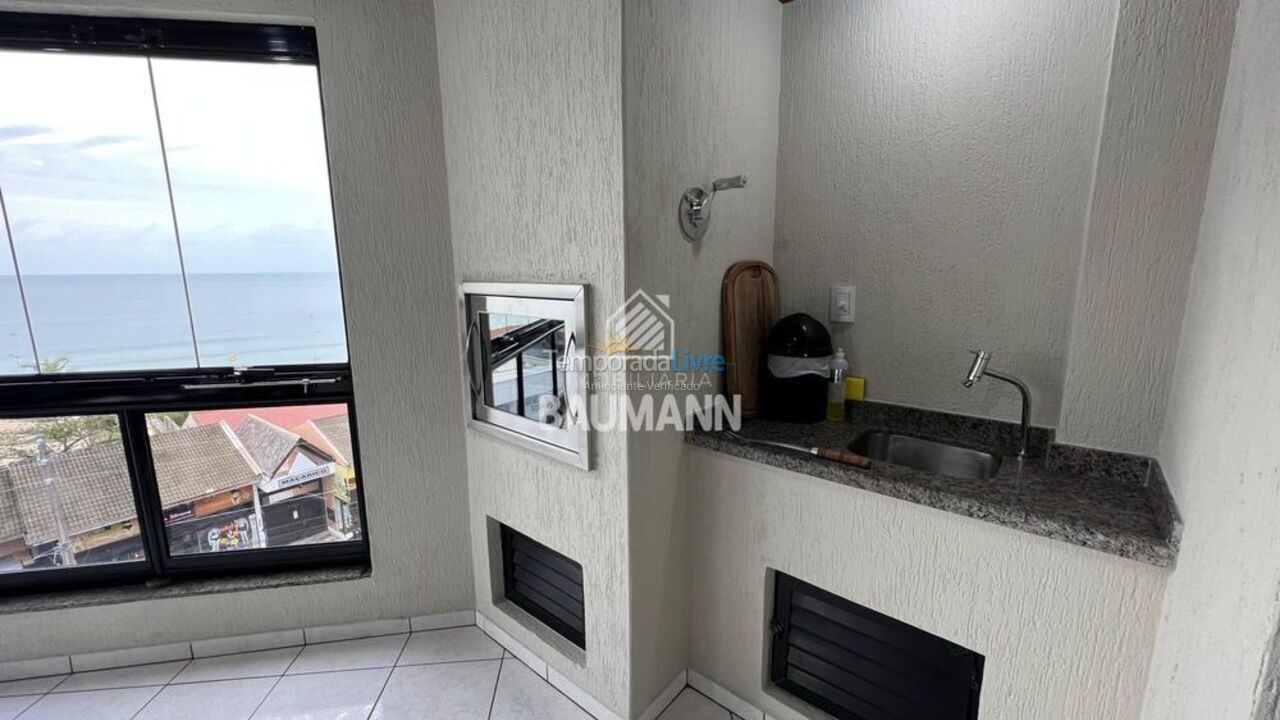 Apartment for vacation rental in Bombinhas (Praia de Bombas)