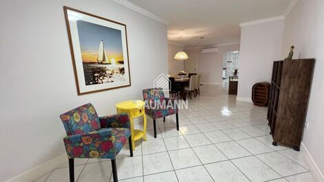APARTMENT WITH 4 BEDROOMS SEA VIEW IN BOMBS