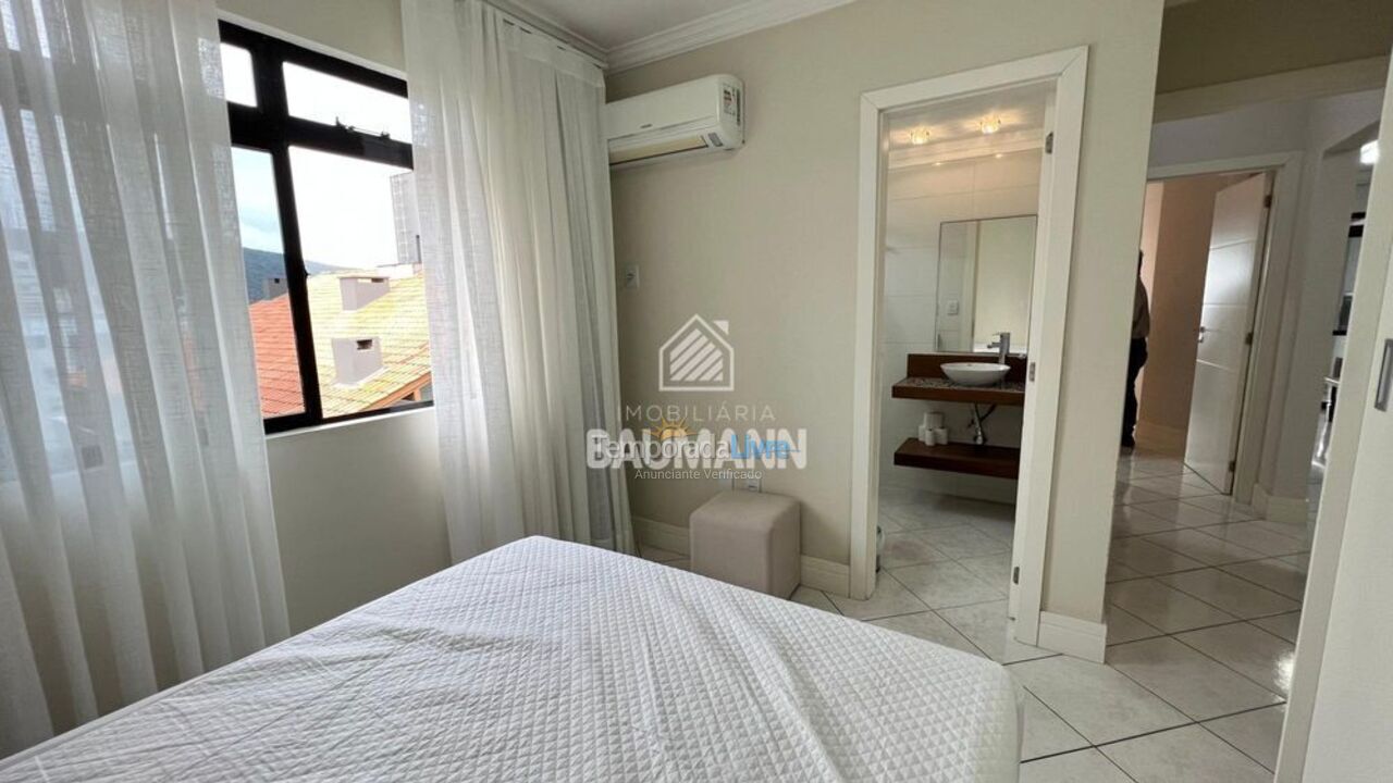 Apartment for vacation rental in Bombinhas (Praia de Bombas)