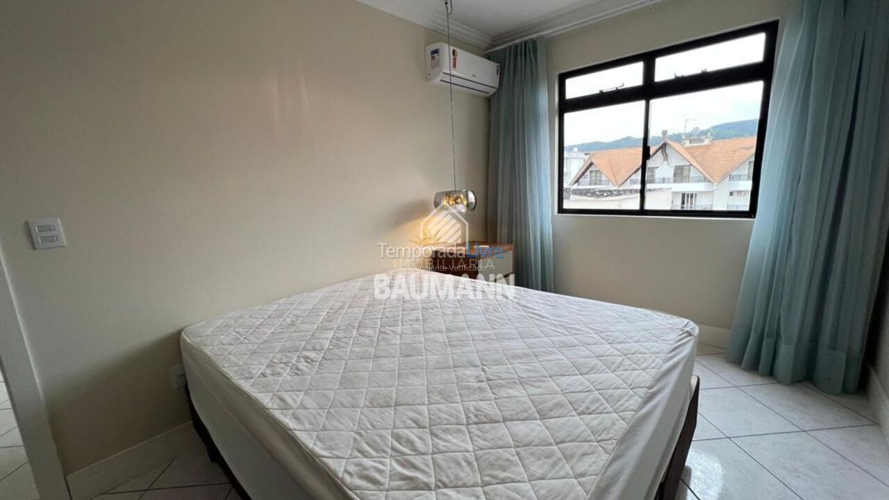 Apartment for vacation rental in Bombinhas (Praia de Bombas)