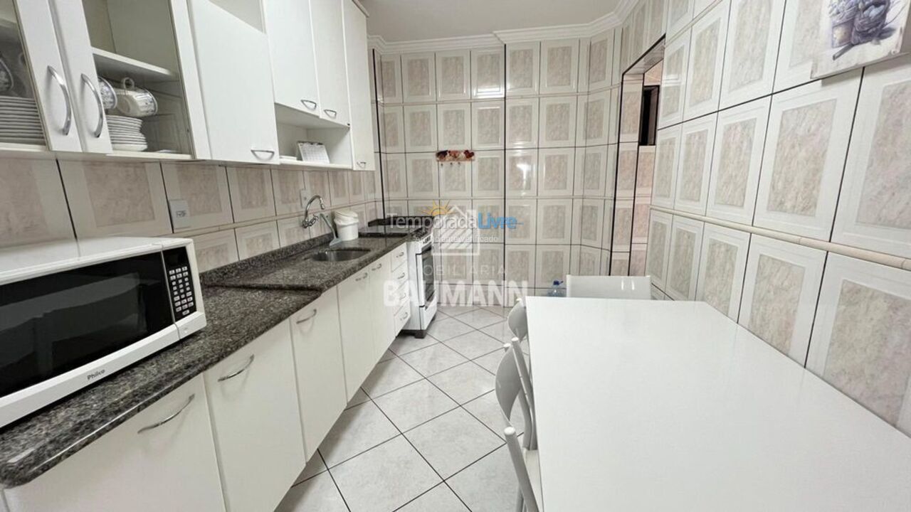 Apartment for vacation rental in Bombinhas (Praia de Bombas)