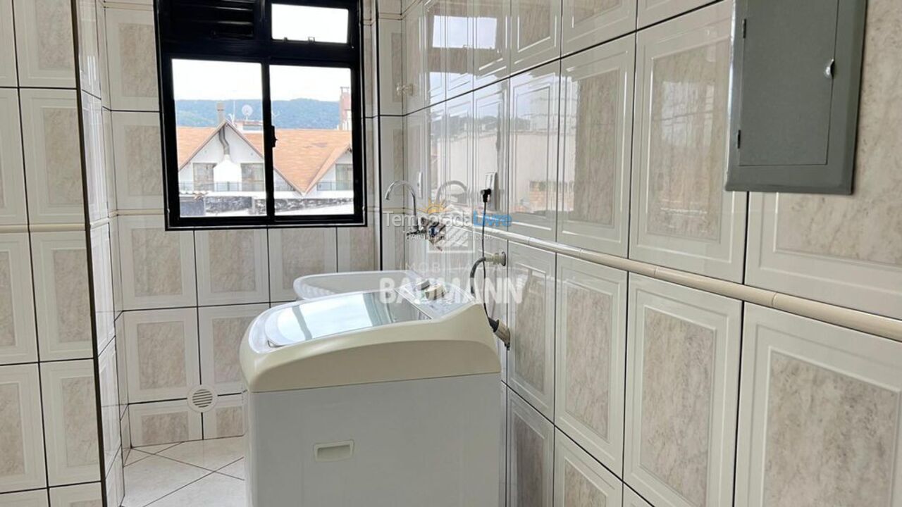 Apartment for vacation rental in Bombinhas (Praia de Bombas)