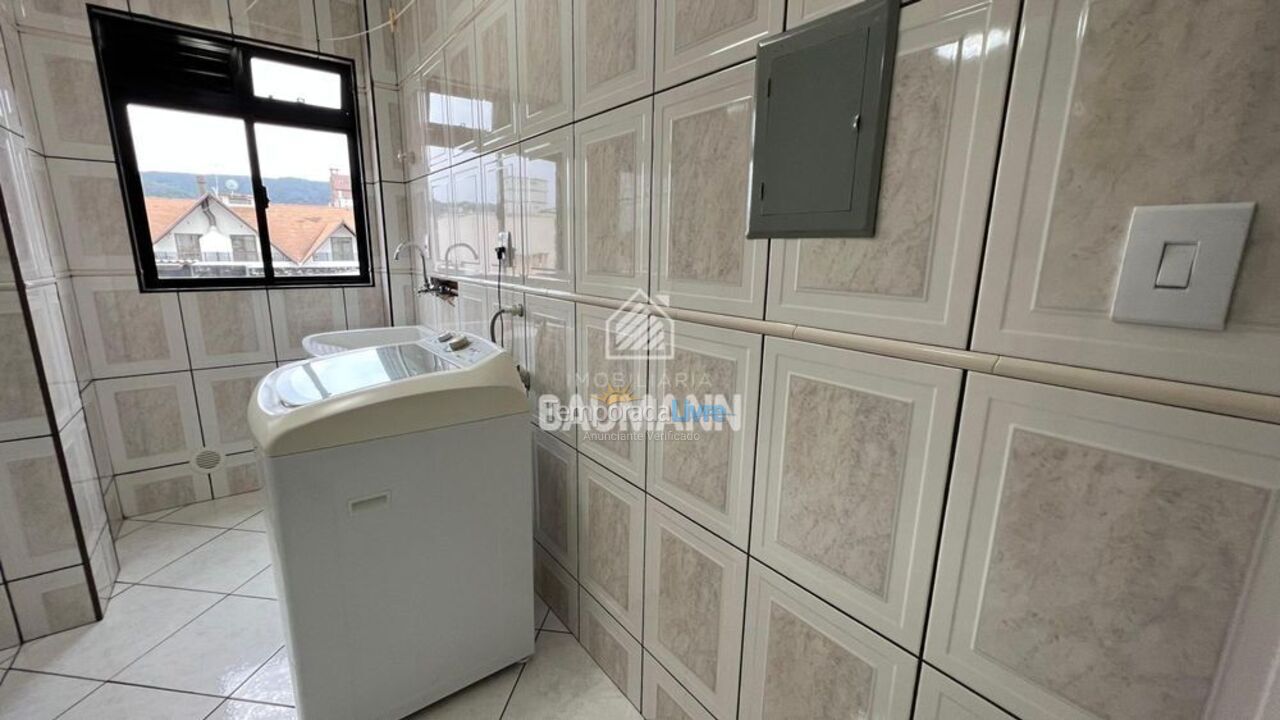 Apartment for vacation rental in Bombinhas (Praia de Bombas)