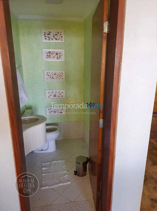 House for vacation rental in Ubatuba (Praia das Toninhas)