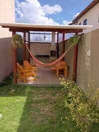 HOUSE 3 BEDROOMS, 2 SUITES WITH AIR, 15 PEOPLE, WITHOUT SWIMMING POOL, MUNDAÍ BEACH