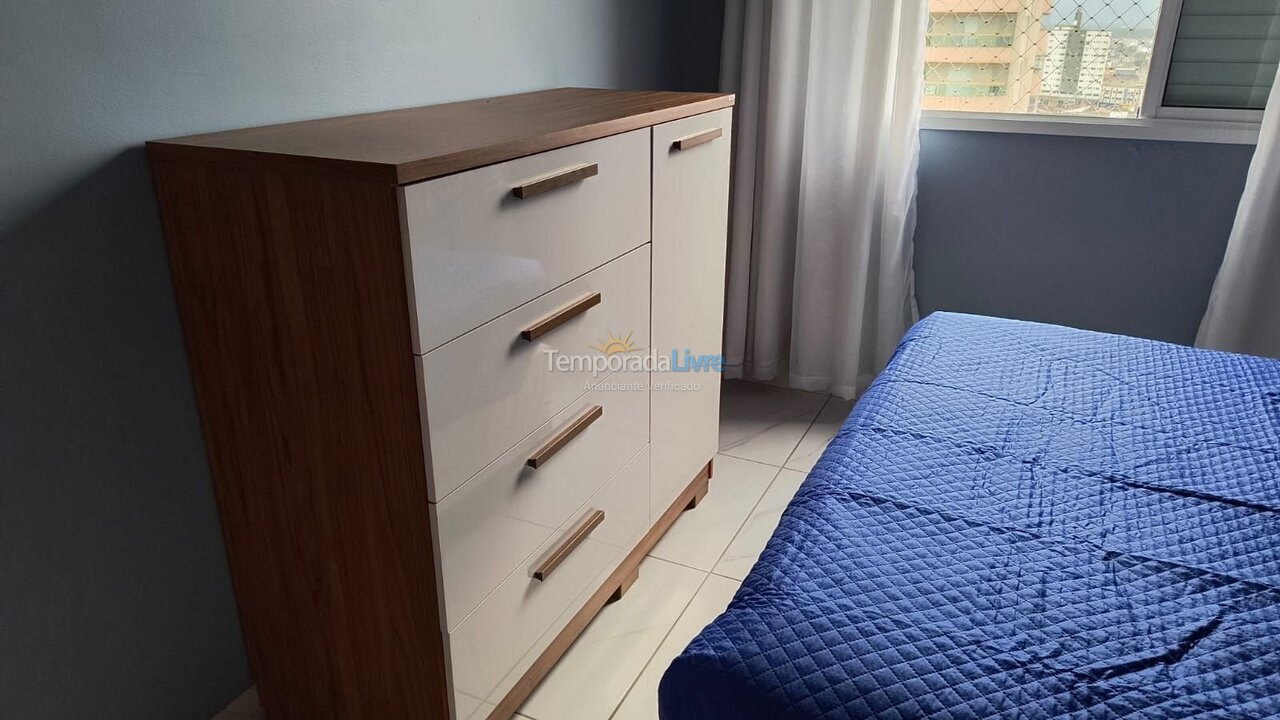 Apartamento para aluguel de temporada em Praia Grande (Vila Tupi)