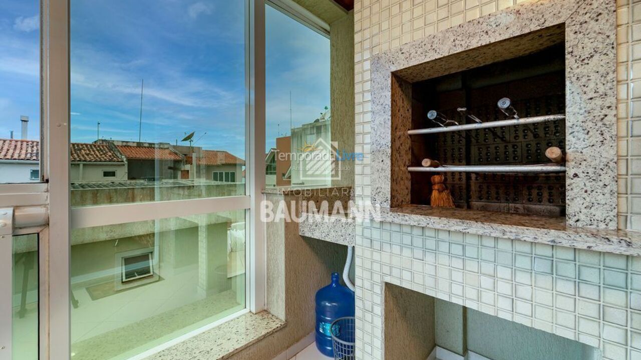 Apartment for vacation rental in Bombinhas (Praia de Bombas)