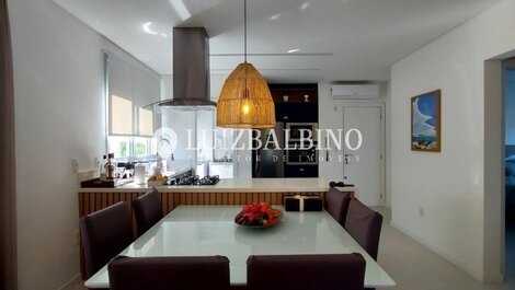 Hermoso departamento en condominio en la arena