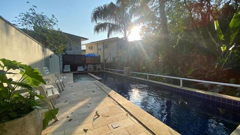 Casa cerca del mar, piscina privada y servicio de playa Nochevieja