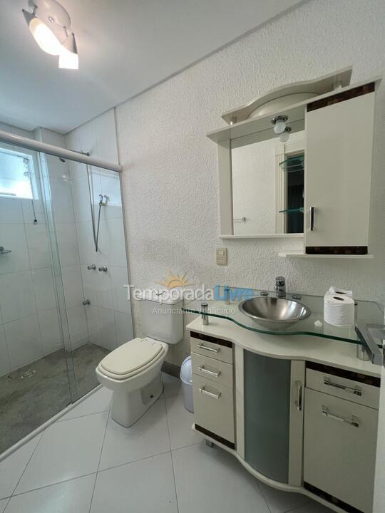 Apartamento para aluguel de temporada em Bombinhas (Praia da Lagoinha)