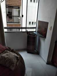 GREAT 2 BEDROOM APARTMENT IN RUA DAS GAIVOTAS - Ingleses