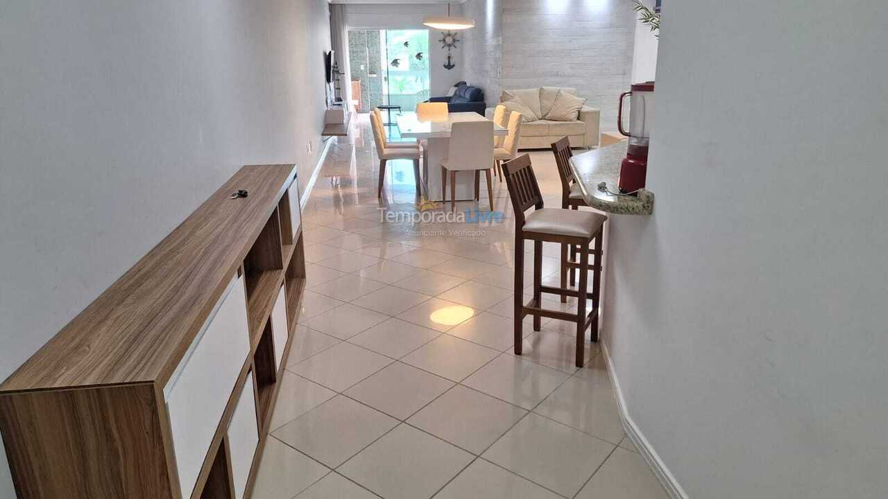 Apartamento para alquiler de vacaciones em Bombinhas (Praia de Bombas)