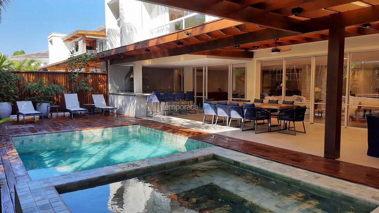 Casa para alquiler de vacaciones em São Sebastião (Juquehy)