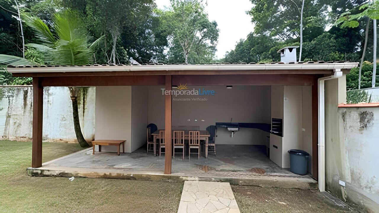 Casa para alquiler de vacaciones em São Sebastião (Praia da Boracéia)