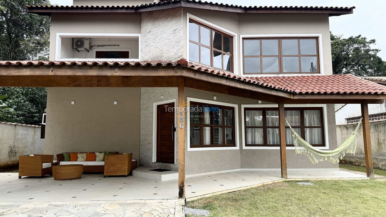 Casa para aluguel de temporada em São Sebastião (Praia da Boracéia)