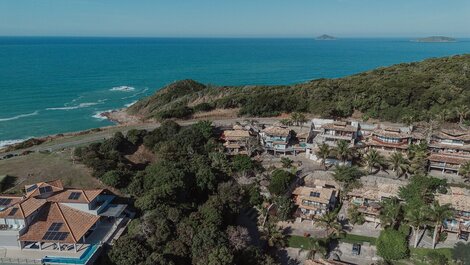 House in João Fernandes with Sea View! Private pool!