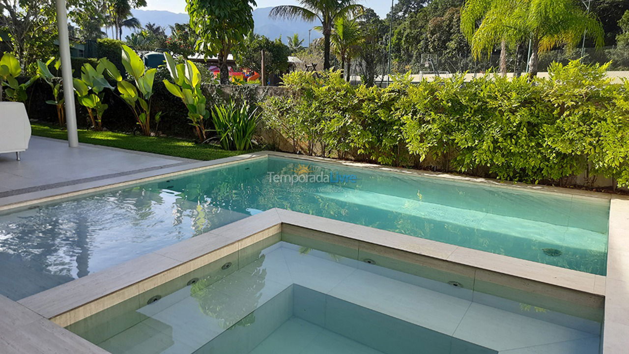 Casa para alquiler de vacaciones em São Sebastião (Praia do Engenho)