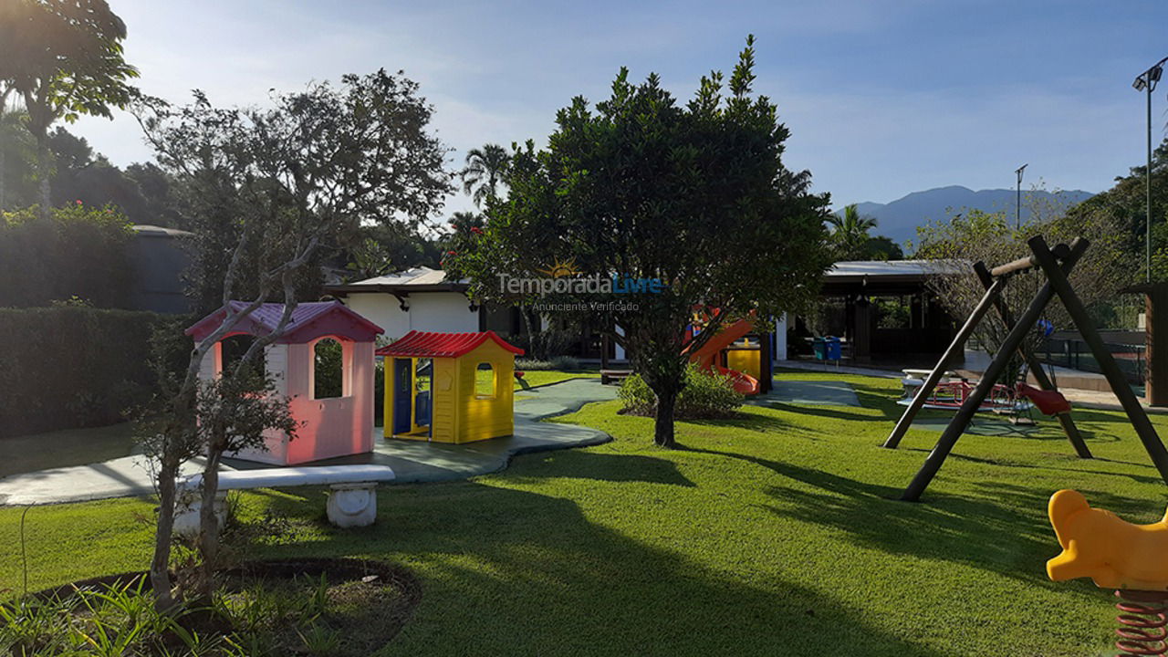 Casa para aluguel de temporada em São Sebastião (Praia do Engenho)