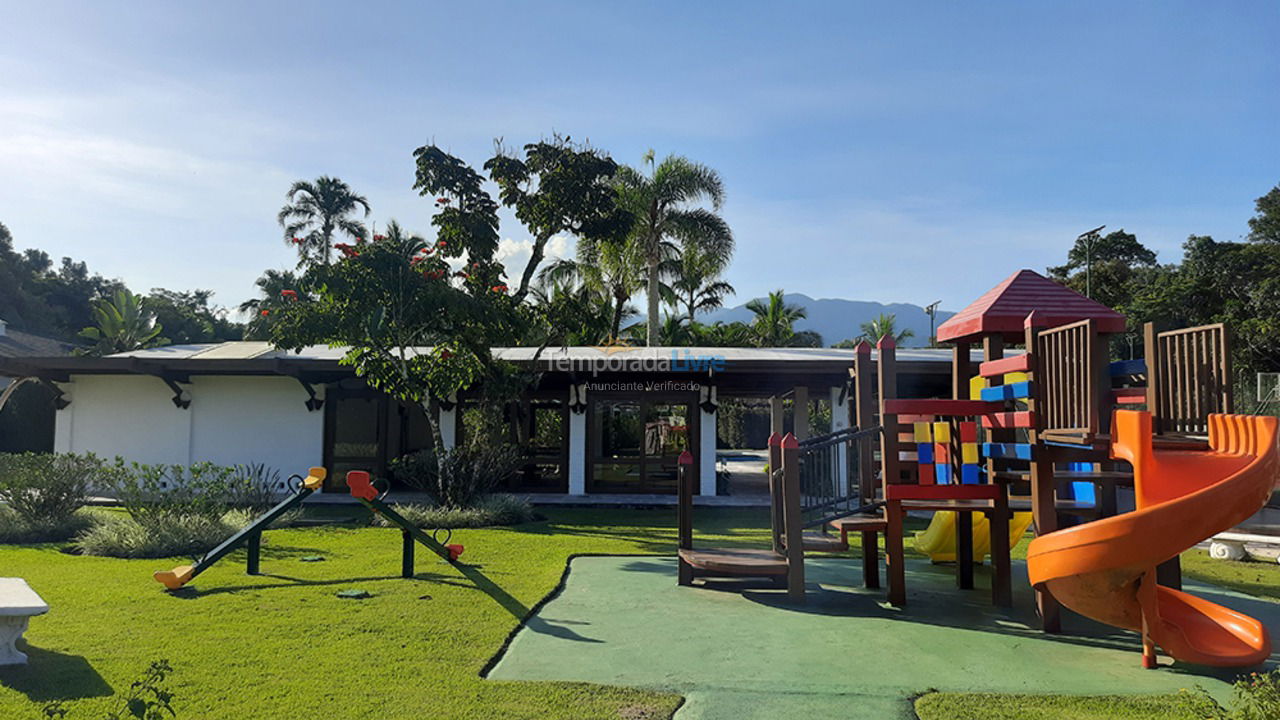 Casa para aluguel de temporada em São Sebastião (Praia do Engenho)