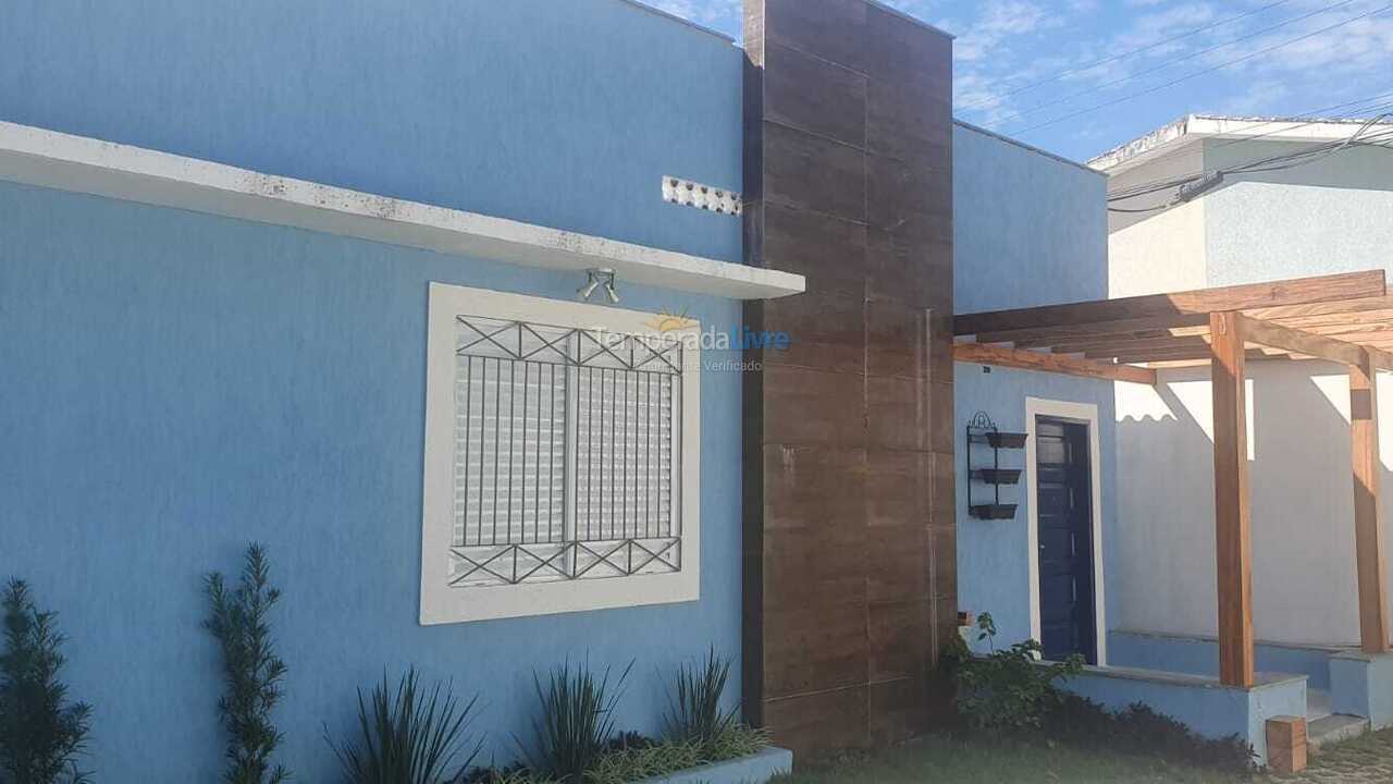 House for vacation rental in Bertioga (Praia do Indaiá)